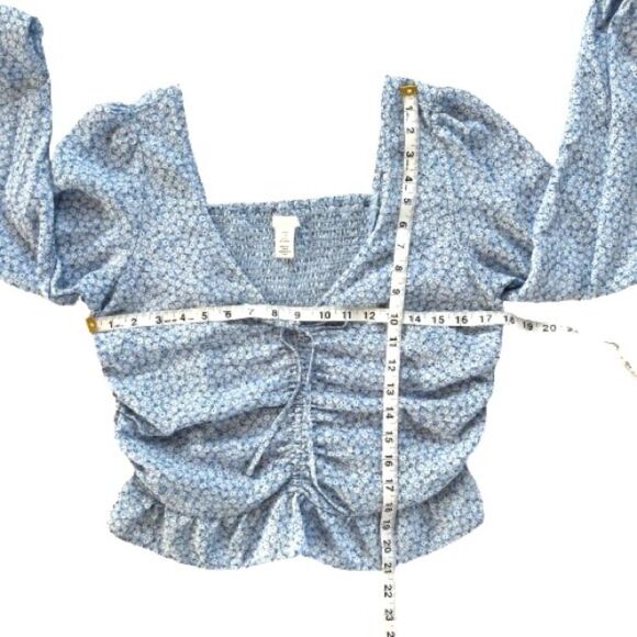 H & M Babydoll Smocked Coquette Powder Blue Floral Peasant Boho Blouse Size M - Picture 12 of 12